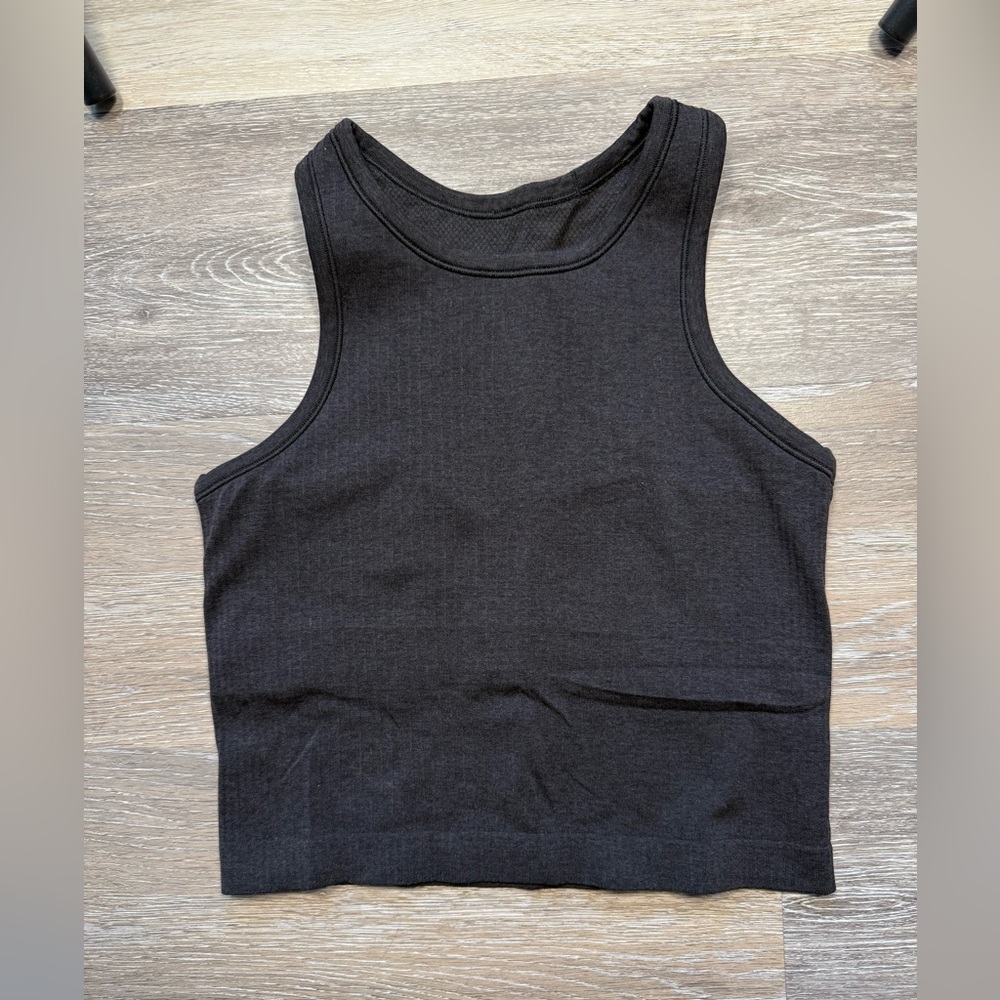 Lululemon Ebb to Cropped Tank